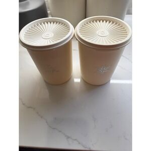 Vintage Tupperware Servalier Canisters Set of‎ 2 Snowflake Off-White Containers